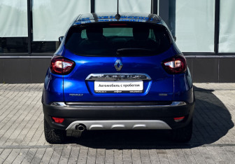 Подержанный автомобиль Renault Kaptur 2020 года (4 фото)