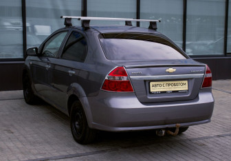 Подержанный автомобиль Chevrolet Aveo Sedan 2011 года (3 фото)