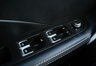 Подержанный автомобиль Geely Coolray 2021 года (11 фото)