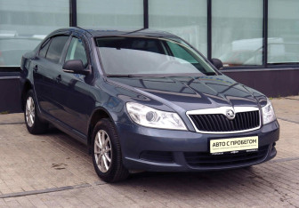 Подержанный автомобиль Skoda Octavia Liftback 2011 года (7 фото)