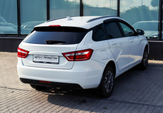 Подержанный автомобиль LADA (ВАЗ) Vesta Wagon 2019 года (5 фото)