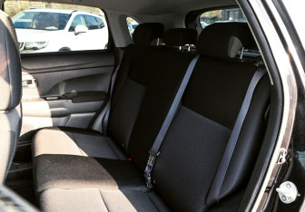 Подержанный автомобиль Mitsubishi ASX 2010 года (17 фото)