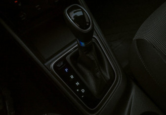 Подержанный автомобиль Hyundai Solaris Sedan 2021 года (16 фото)