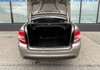 Подержанный автомобиль LADA (ВАЗ) Granta Sedan 2020 года (16 фото)