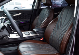 Подержанный автомобиль Exeed TXL 2022 года (15 фото)