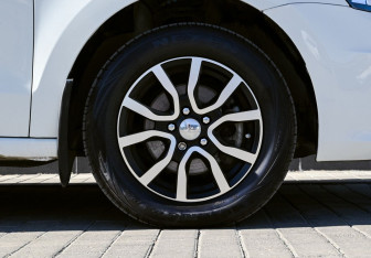 Подержанный автомобиль Volkswagen Polo Sedan 2018 года (19 фото)