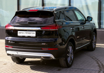 Подержанный автомобиль Geely Atlas Pro 2022 года (5 фото)