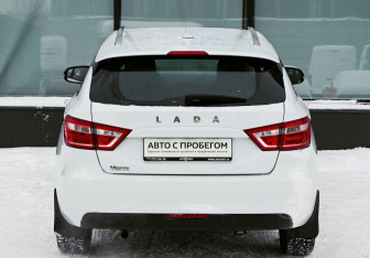Подержанный автомобиль LADA (ВАЗ) Vesta Wagon 2019 года (4 фото)