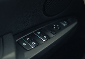 Подержанный автомобиль BMW X3 2014 года (13 фото)