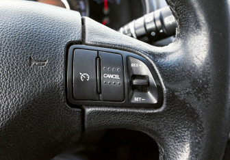 Подержанный автомобиль Kia Sportage 2011 года (14 фото)