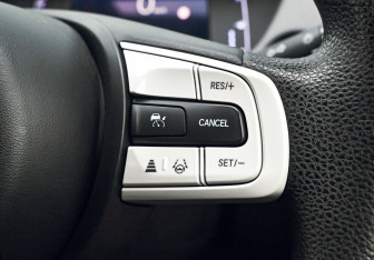 Подержанный автомобиль Honda Fit 2021 года (11 фото)