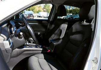 Подержанный автомобиль Mazda CX-5 2018 года (16 фото)