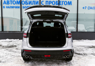 Подержанный автомобиль Geely Coolray 2021 года (21 фото)