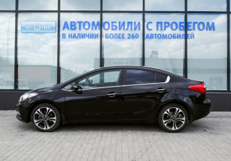 Подержанный автомобиль Kia Cerato Sedan 2013 года (2 фото)