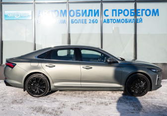 Подержанный автомобиль Geely Preface 2024 года (6 фото)