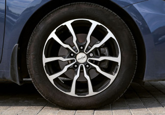 Подержанный автомобиль Kia Ceed Hatchback 2015 года (25 фото)