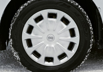 Подержанный автомобиль Nissan Almera Sedan 2016 года (18 фото)