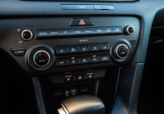 Подержанный автомобиль Kia Sportage 2017 года (15 фото)