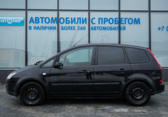 Подержанный автомобиль Ford C-MAX 2006 года (2 фото)