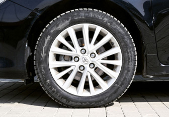 Подержанный автомобиль Toyota Camry Sedan 2015 года (21 фото)