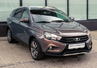 Подержанный автомобиль LADA (ВАЗ) Vesta Wagon 2019 года (7 фото)