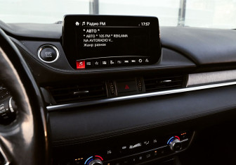 Подержанный автомобиль Mazda 6 Sedan 2021 года (11 фото)