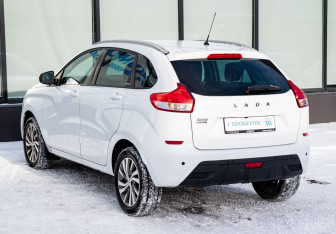 Подержанный автомобиль LADA (ВАЗ) XRAY 2022 года (3 фото)
