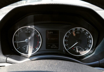 Подержанный автомобиль Skoda Octavia Liftback 2012 года (9 фото)