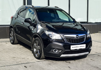 Подержанный автомобиль Opel Mokka 2014 года (7 фото)