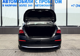Подержанный автомобиль Honda Insight Sedan 2018 года (20 фото)