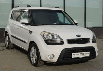 Подержанный автомобиль Kia Soul 2012 года (7 фото)
