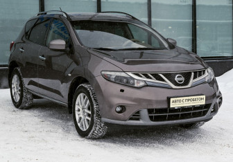 Подержанный автомобиль Nissan Murano Suv 2012 года (7 фото)
