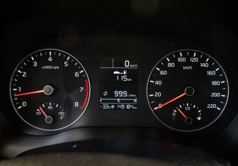 Подержанный автомобиль Kia Rio Sedan 2020 года (19 фото)