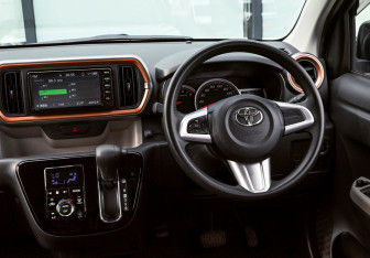 Подержанный автомобиль Toyota Passo 2020 года (17 фото)