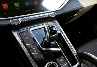 Подержанный автомобиль Belgee X70 2024 года (16 фото)