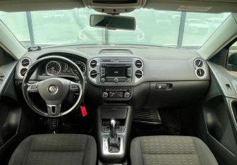 Подержанный автомобиль Volkswagen Tiguan 2012 года (11 фото)