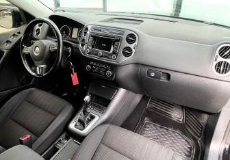 Подержанный автомобиль Volkswagen Tiguan 2012 года (10 фото)