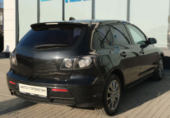 Подержанный автомобиль Mazda 3 Hatchback 2007 года (5 фото)