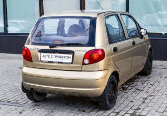 Подержанный автомобиль Daewoo Matiz 2008 года (5 фото)