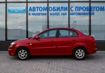 Подержанный автомобиль Kia Rio Sedan 2011 года (2 фото)