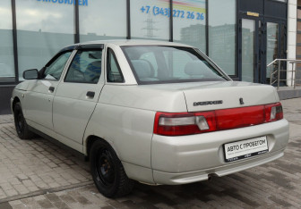 Подержанный автомобиль LADA (ВАЗ) 2110 2006 года (3 фото)