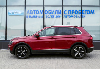 Подержанный автомобиль Volkswagen Tiguan 2018 года (2 фото)
