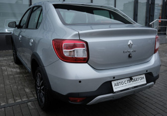 Подержанный автомобиль Renault Logan Sedan 2022 года (3 фото)