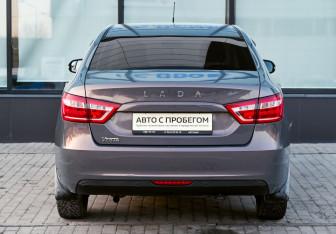 Подержанный автомобиль LADA (ВАЗ) Vesta Sedan 2021 года (4 фото)