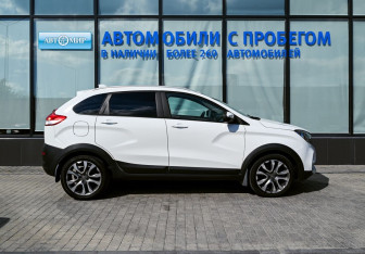 Подержанный автомобиль LADA (ВАЗ) XRAY 2021 года (6 фото)