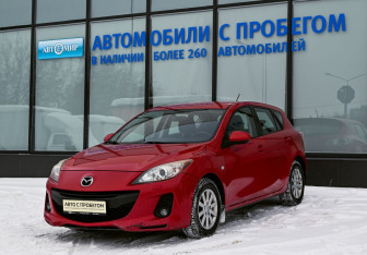 Подержанный автомобиль Mazda 3 Hatchback 2011 года (1 фото)