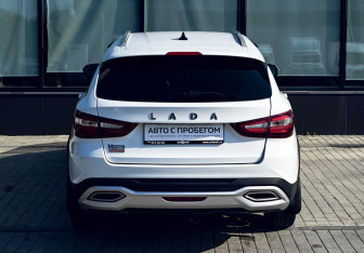 Подержанный автомобиль LADA (ВАЗ) Vesta Wagon 2024 года (4 фото)