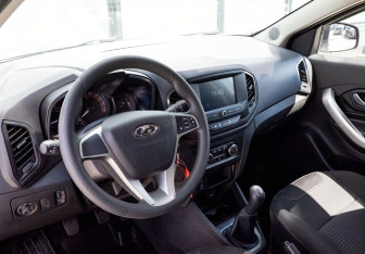 Подержанный автомобиль LADA (ВАЗ) XRAY 2021 года (14 фото)