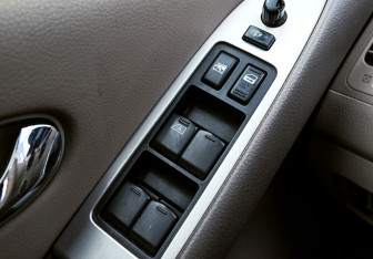 Подержанный автомобиль Nissan Murano Suv 2012 года (17 фото)