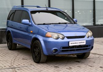 Подержанный автомобиль Honda HR-V 2002 года (7 фото)